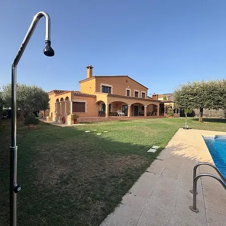 Allotjament i esmorzar La Casa Gran