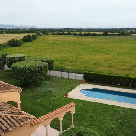 La Casa Gran 3*